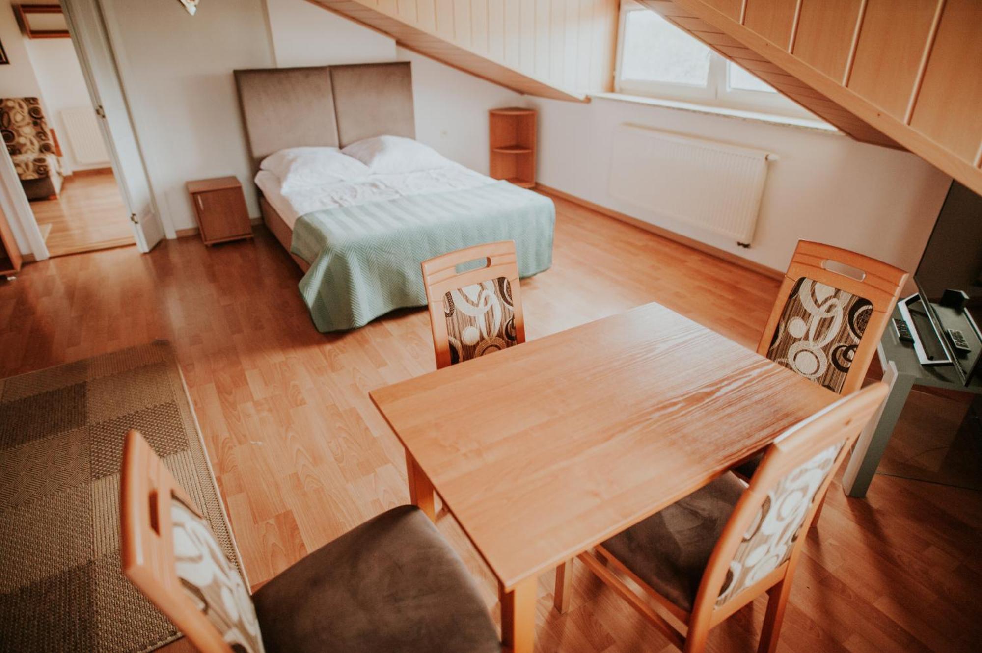 Bed and breakfast Wiking Jastrzębia Góra